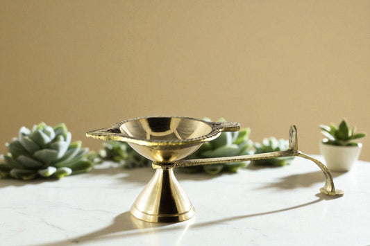 Premium Handcrafted Brass Diya with Long Handle – Traditional Antique Oil Lamp for Pooja & Home Décor
