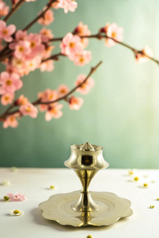 Brass Incense Holder / Agarbatti Stand (Sampat Agardhan)